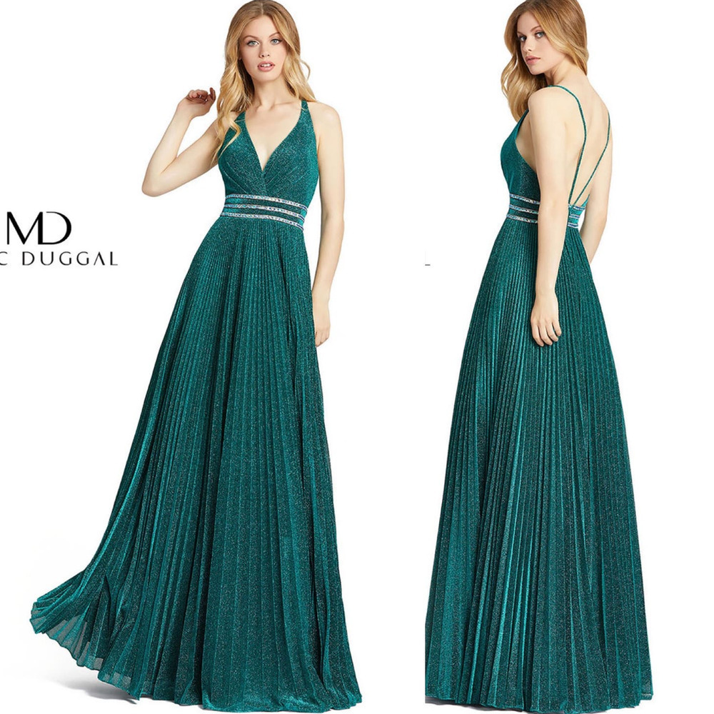 NEW MAC DUGGAL GREEN PLEATED GOWN Size 8 - Picture 3 of 12